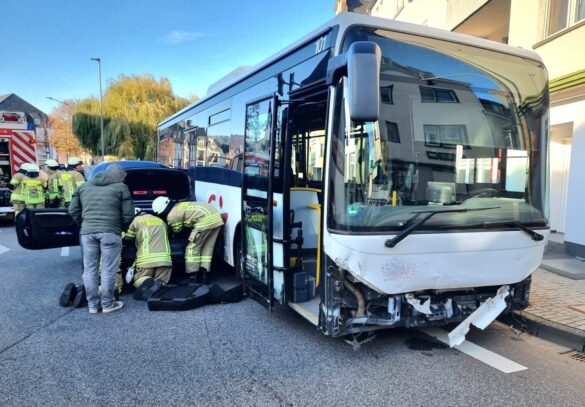 Mayen_Unfall_Bus (2)