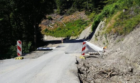 L335 Braubach Dachsenhausen Juli 25 (4) Straßenbauarbeiten auf der L335 zwischen Braubach und Dachsenhausen, 56aktuell berichtet.