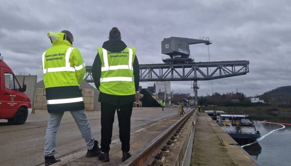 Lahnstein_Hafen (10)-min Arbeiter am Hafen von Lahnstein, 56aktuell News.