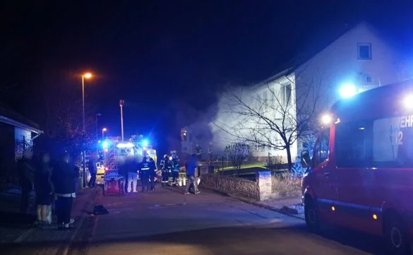 Wilofa (1) Feuerwehr im Einsatz bei Nacht, 56 aktuell berichtet