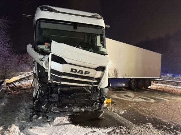 Unfall_A3 (1) Unfall auf der A3 mit LKW, 56 aktuell berichtet