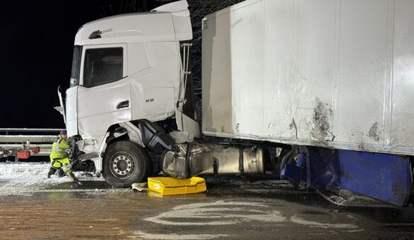 Unfall_A3 (4) Unfall auf der A3 mit LKW, 56aktuell berichtet