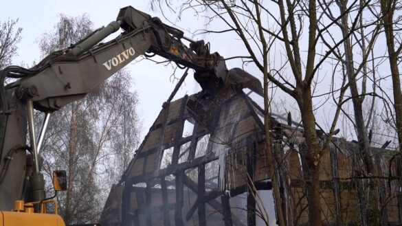 WhatsApp Image 2026-04-10 at 22.45.06 4