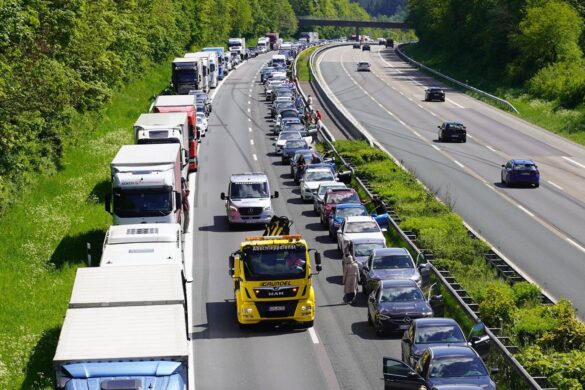 A61_Unfall_Autotransporter (2)