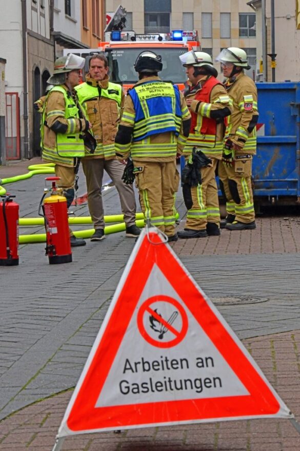 Gasaustritt_Schneider_FFW Weissenthurm (3)