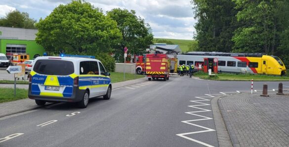 Unfall_Bahnübergang_Dernbach (13)-min