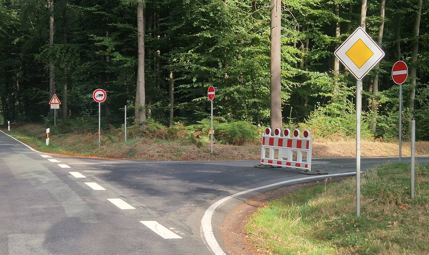 Einbahnstraße (9)-min